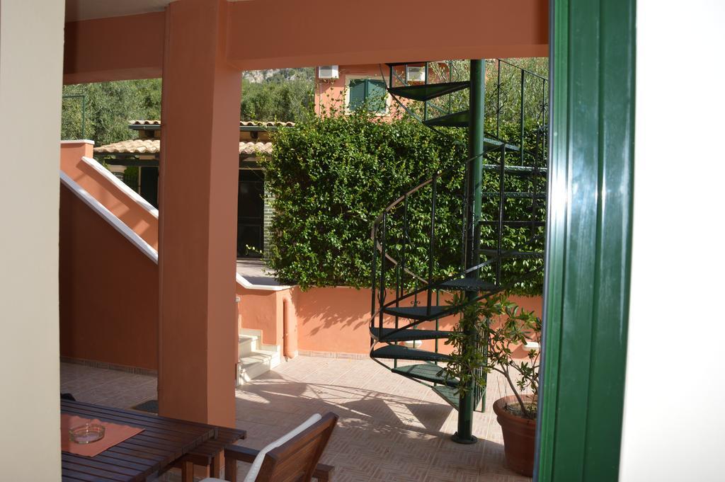 Akis Apartments Paleokastritsa Dış mekan fotoğraf